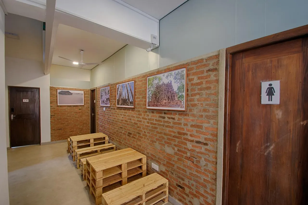 My Little Island Hostel Colombo