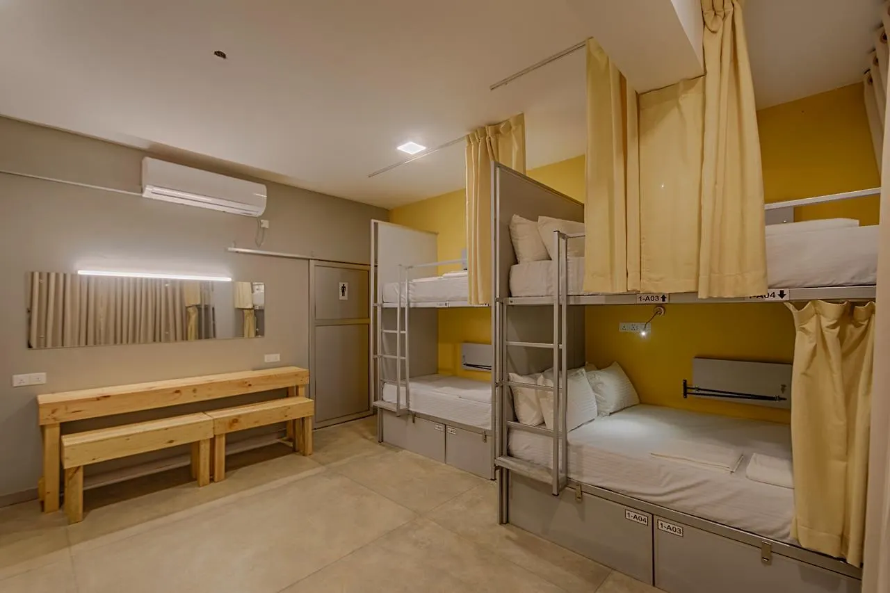 My Little Island Hostel Colombo